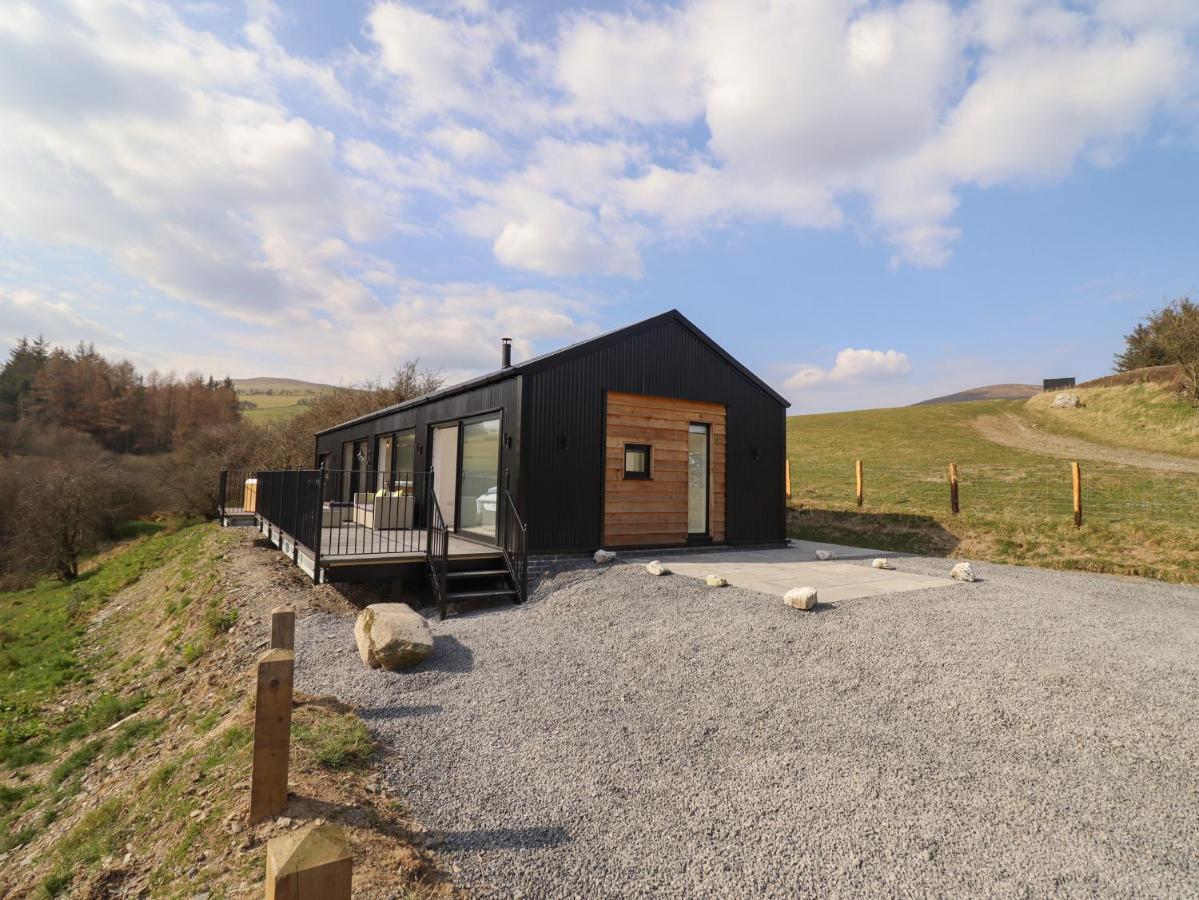 The Sheep Shed Villa ออสเวสตรี ภายนอก รูปภาพ